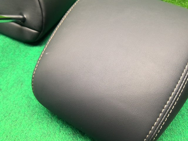 アクア ヘッドレスト 6AA-MXPK16 71940-52L81-C0