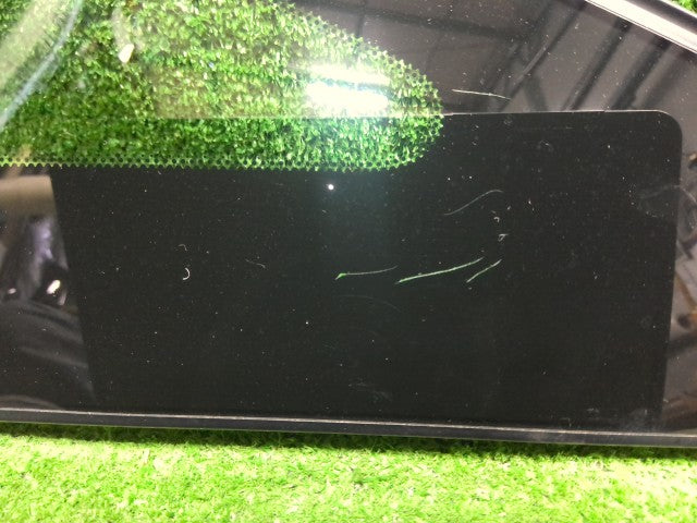 【中古】セレナ 6AA-GFC28 左フロント サイドウインドガラス