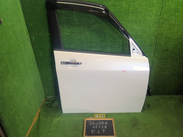 【中古】セレナ 6AA-GFC28 右フロントドアＡＳＳＹ H010M-7DAMA