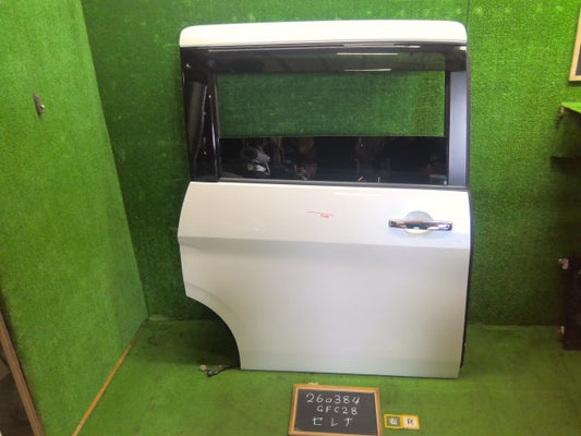 【中古】セレナ 6AA-GFC28 右リアドアＡＳＳＹ H210M-7DACA