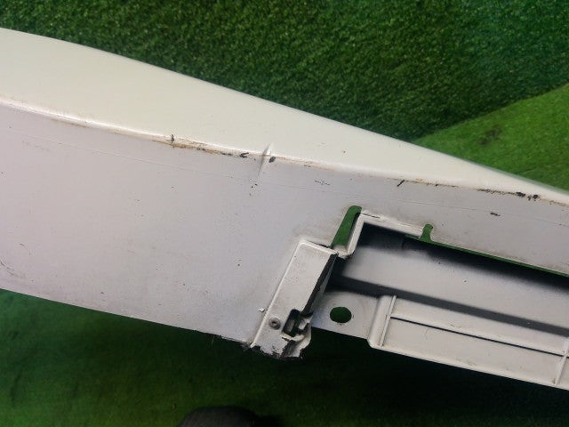 【中古】セレナ 6AA-GFC28 右サイドステップ 76850-7DF7A