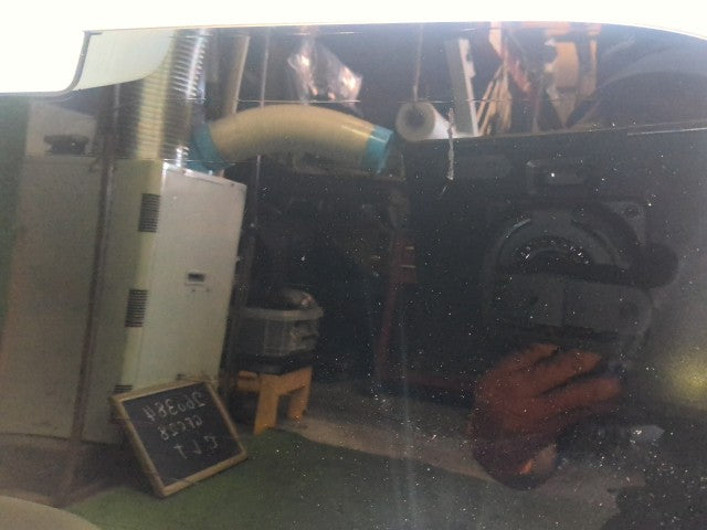 【中古】セレナ 6AA-GFC28 バックドア 上側