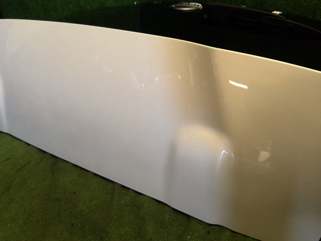 【中古】セレナ 6AA-GFC28 バックドア 上側