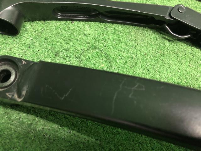 【中古】セレナ 6AA-GFC28 フロントワイパーアーム 28881-7DA0A