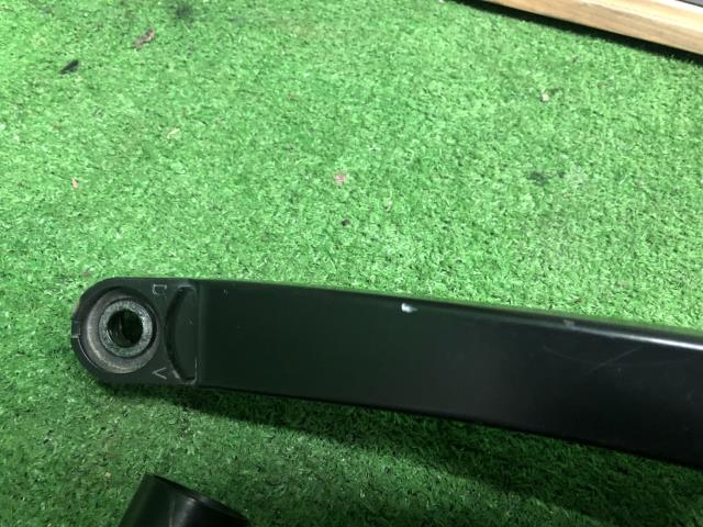 【中古】セレナ 6AA-GFC28 フロントワイパーアーム 28881-7DA0A