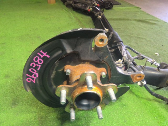 【中古】セレナ 6AA-GFC28 リア アクスル