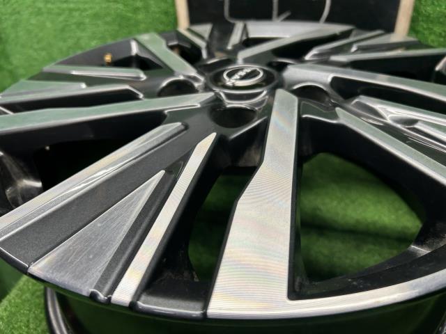 【中古】No2 セレナ 6AA-GFC28 16インチ