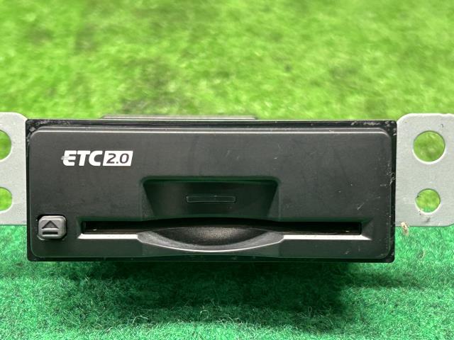 【中古】セレナ 6AA-GFC28 ETC QBE