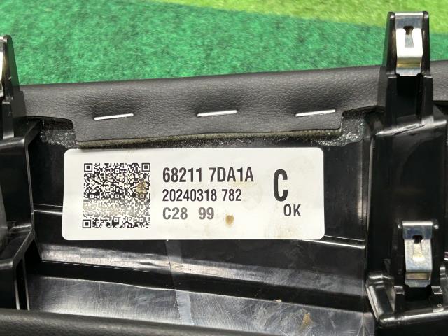 【中古】セレナ 6AA-GFC28 左側 ドリンクホルダー