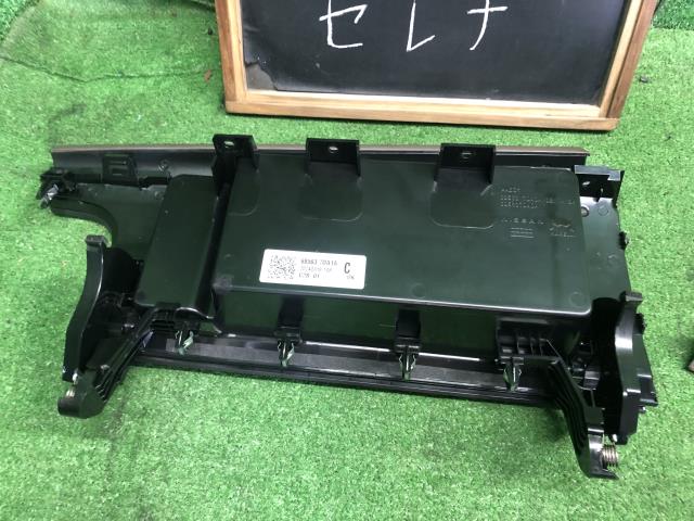 【中古】セレナ 6AA-GFC28 インパネ 左右木目調
