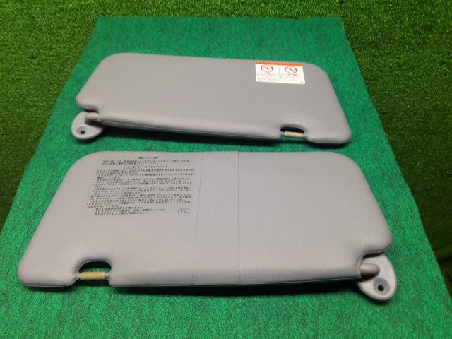 【中古】ムーヴ LA-L160S サンバイザー 74310-B2020