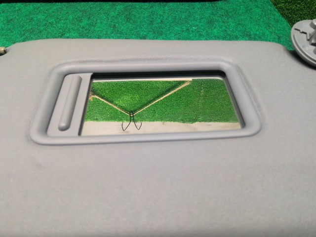 【中古】ムーヴ LA-L160S サンバイザー 74310-B2020