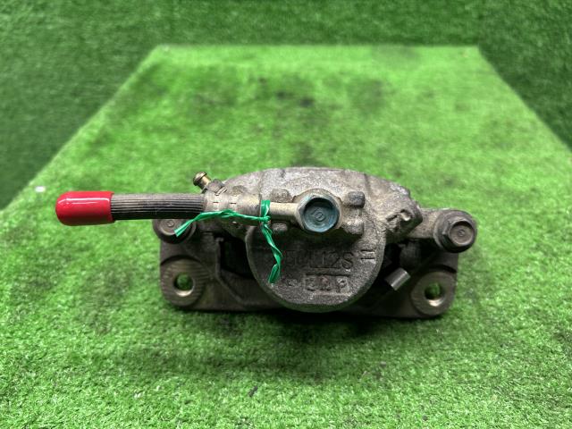 【中古】バモス GF-HM2 右フロントキャリパー 45019-S2K-013