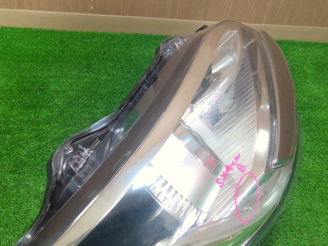 【中古】デイズルークス DBA-B21A 右ヘッドランプ 右ヘッドライト