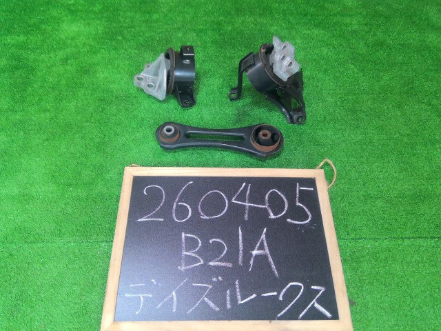【中古】デイズルークス DBA-B21A EGマウント エンジンマウント
