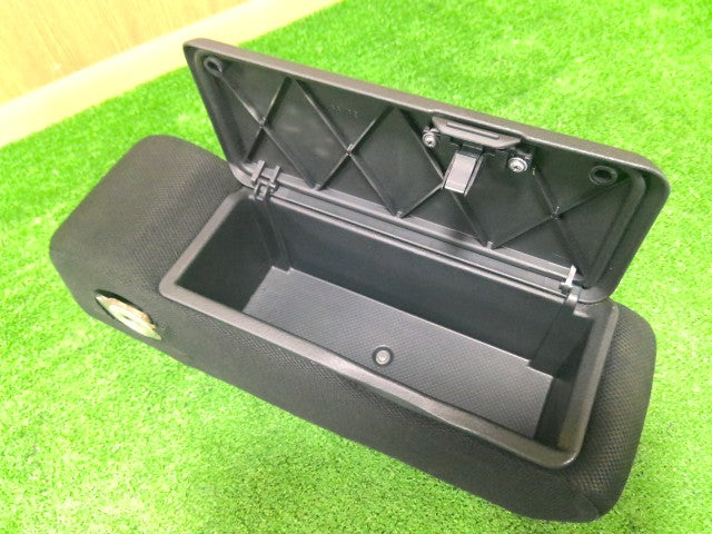 【中古】ムーヴ DBA-LA100S 運転席 アームレスト