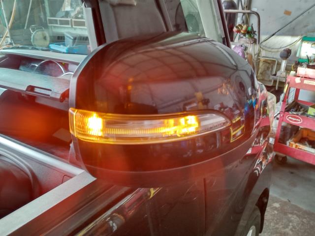 【中古】タント DBA-LA610S 右サイドミラー 右ドアミラー