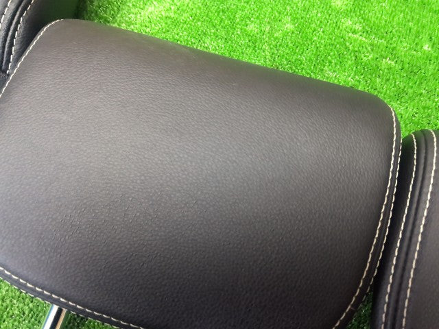 【中古】タント DBA-LA610S ヘッドレスト レザー