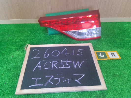 【中古】エスティマ DBA-ACR55W 右フィニッシャーランプ 81581-28260