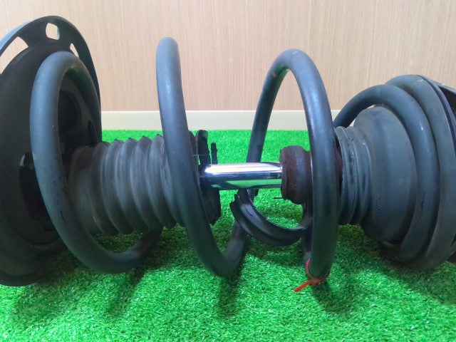 【中古】エスティマ DBA-ACR55W 左フロントストラット 48520-802134