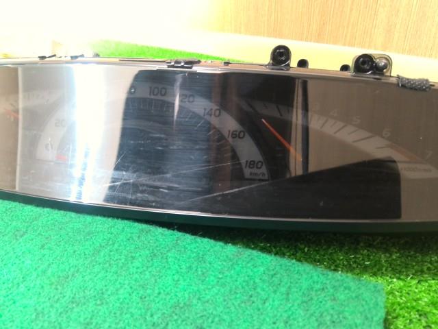 【中古】エスティマ DBA-ACR55W スピードメーター 83800-28J80