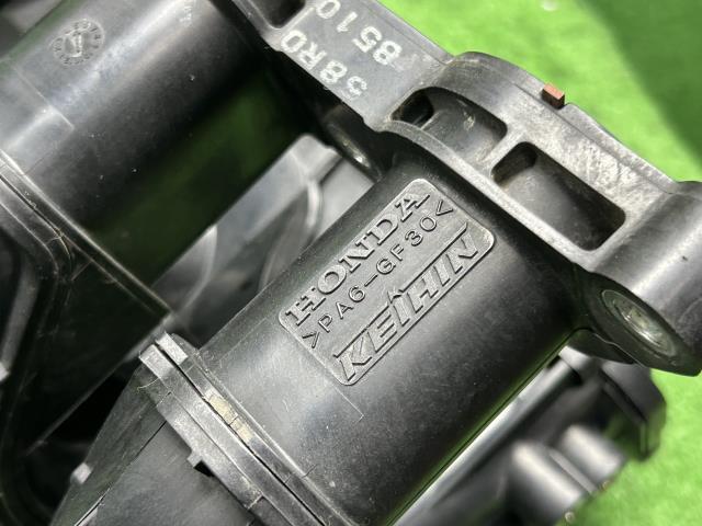 【中古】フィット DBA-GK3 インテークマニホールド 17100-5R0-004
