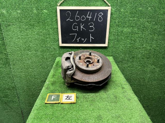 【中古】フィット DBA-GK3 左フロントナックルハブＡＳＳＹ 51216-T5B-J10