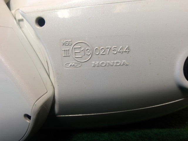 【中古】レジェンド DAA-KC2 右 サイドミラー