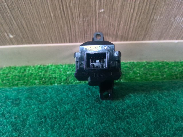 【中古】レジェンド DAA-KC2 イグニッション IG