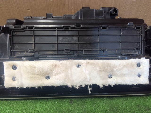 【中古】レジェンド DAA-KC2 助手席側 グローブ