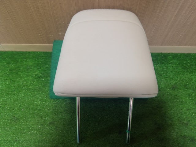【中古】レジェンド DAA-KC2 フロント 右