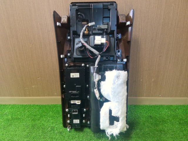 【中古】レジェンド DAA-KC2 木目 ウッド