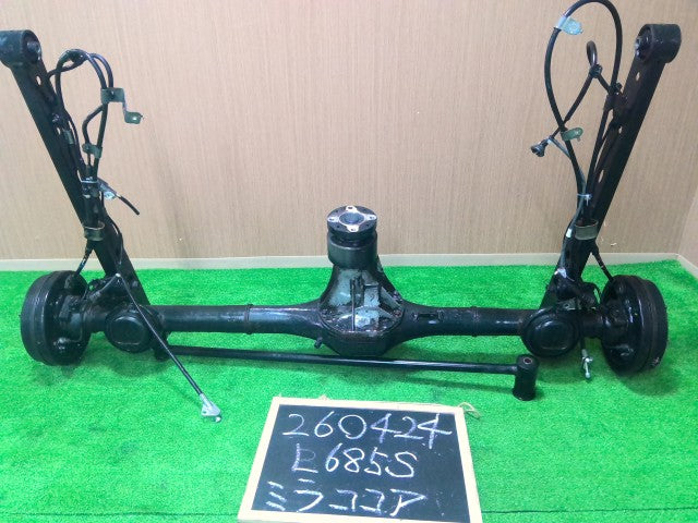 【中古】ミラココア DBA-L685S リア アクスル