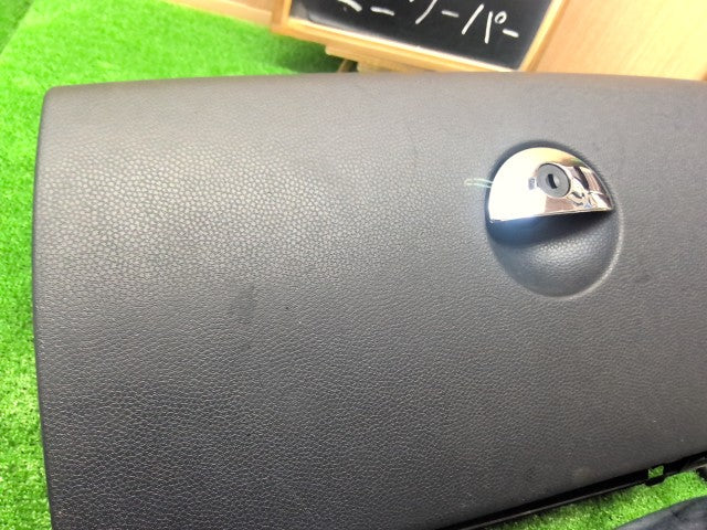 【中古】BMW ミニ GH-RA16 グローブＢＯＸ