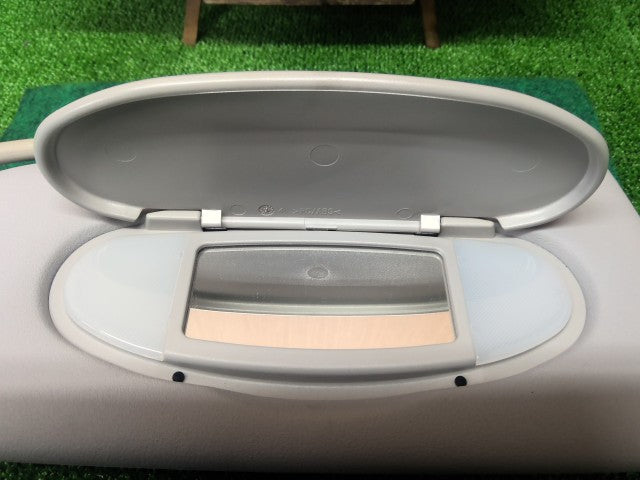 【中古】BMW ミニ GH-RA16 サンバイザー