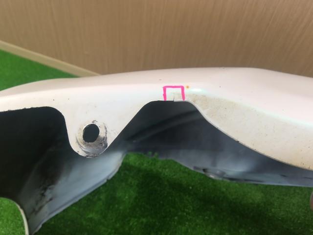 【中古】アクア DAA-NHP10 リアバンパーＡＳＳＹ 52159-52790-A1