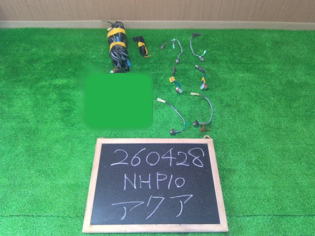 【中古】アクア DAA-NHP10 室内用イルミネーション 電装部品