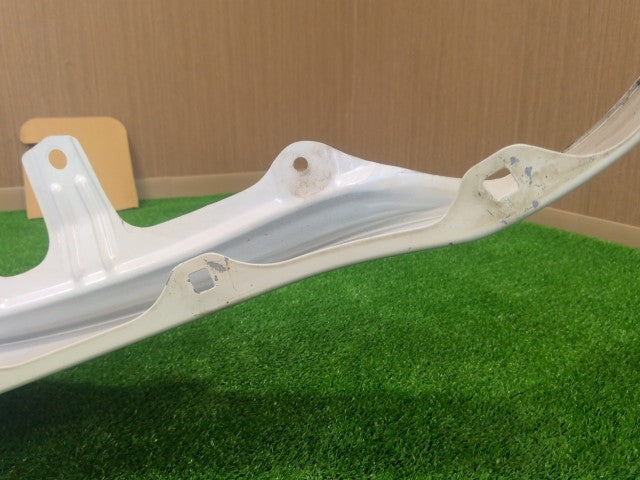 【中古】ヴィッツ DAA-NHP130 右フロントフェンダー 53811-52570