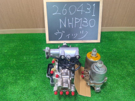 【中古】ヴィッツ DAA-NHP130 ＡＢＳアクチュエーター 47070-52020