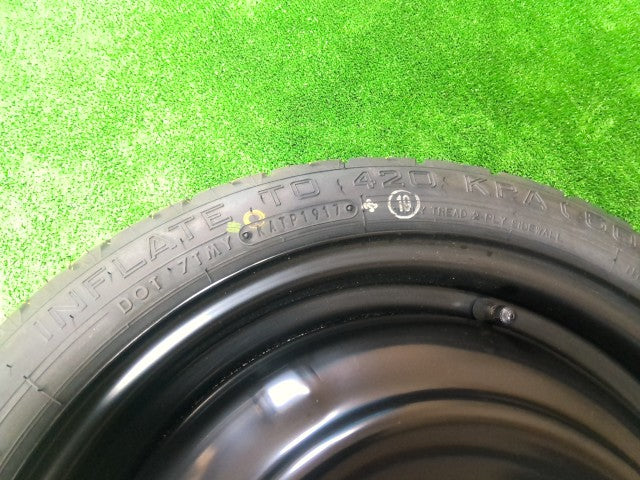 【中古】ヴィッツ DAA-NHP130 テンパータイヤ T125/70D16