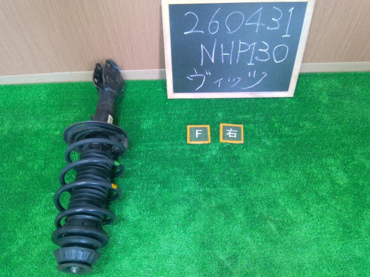 【中古】ヴィッツ DAA-NHP130 右フロントストラット 48510-52N50