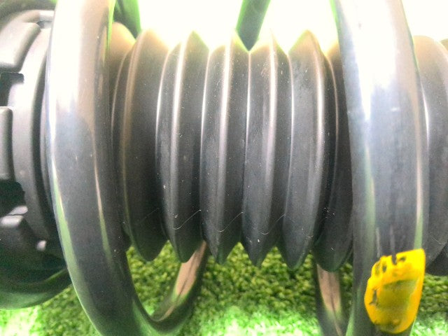 【中古】ヴィッツ DAA-NHP130 右フロントストラット 48510-52N50