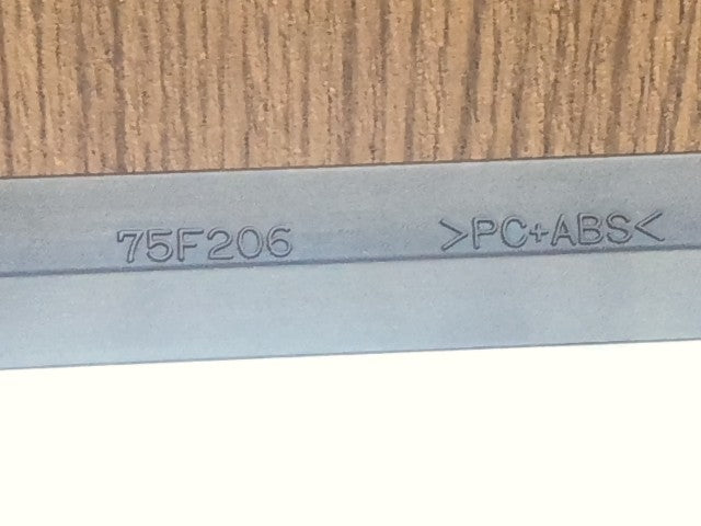 【中古】ヴィッツ DAA-NHP130 ＡＣ エアコン