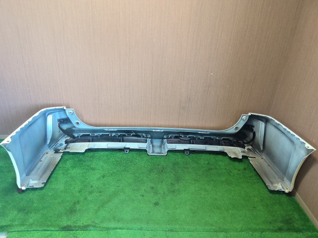【中古】ニスモ セレナ DAA-GFC27 リア