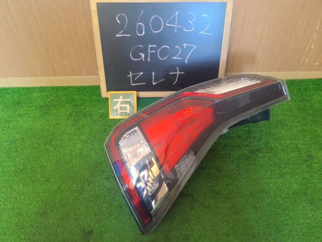 【中古】ニスモ セレナ DAA-GFC27 右