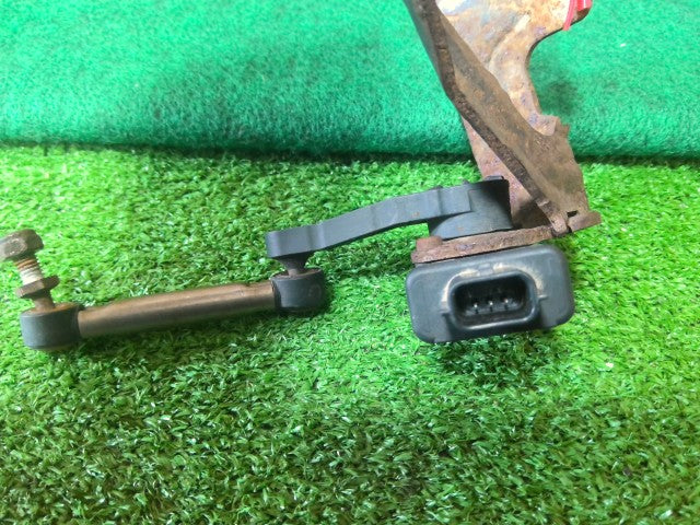 【中古】ニスモ セレナ DAA-GFC27 左
