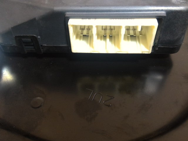 【中古】ニスモ セレナ DAA-GFC27 左