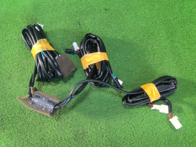 【中古】ニスモ セレナ DAA-GFC27 スカッフプレート