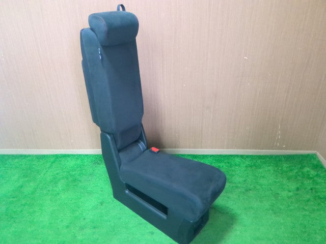 【中古】ニスモ セレナ DAA-GFC27 コンソールボックス