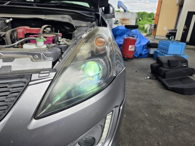 【中古】スイフト DBA-ZC72S 左 ヘッドランプ